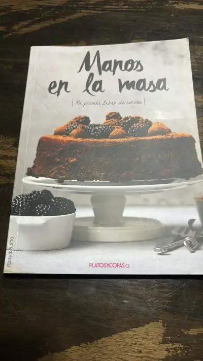 Libro de cocina 'Manos en la masa' con recetas - miniatura 1