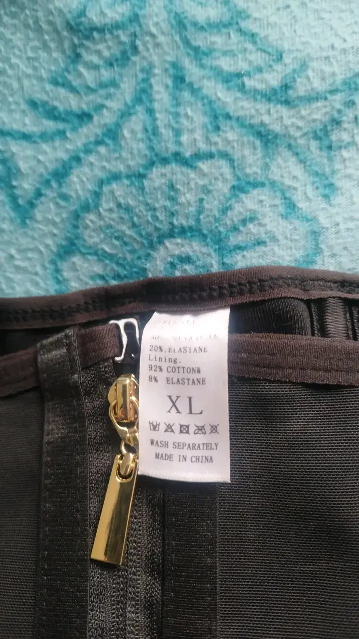 Faja reductora negra con cierre - 2