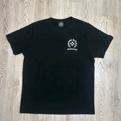 Polera negra Stussy con diseño gráfico - miniatura 5