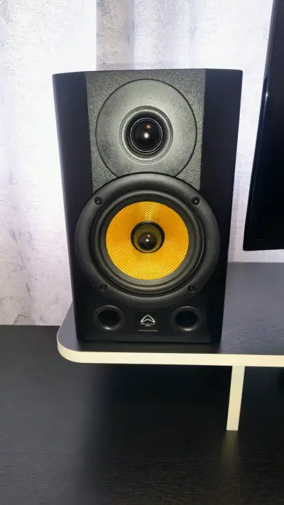 Monitores Estudio Wharfedale Profesional - miniatura 1