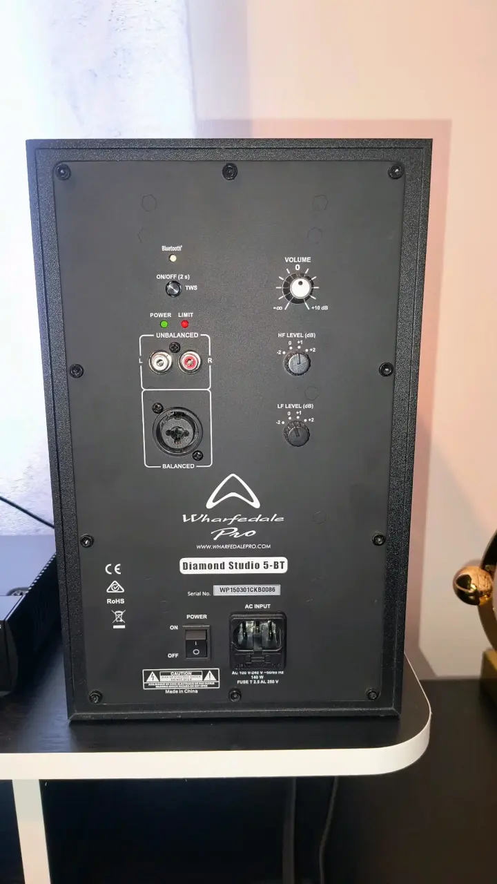 Monitores Estudio Wharfedale Profesional - 3