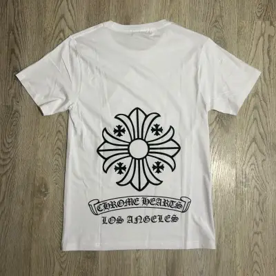 Polera blanca con diseño gráfico Hellstar Sports - miniatura 3