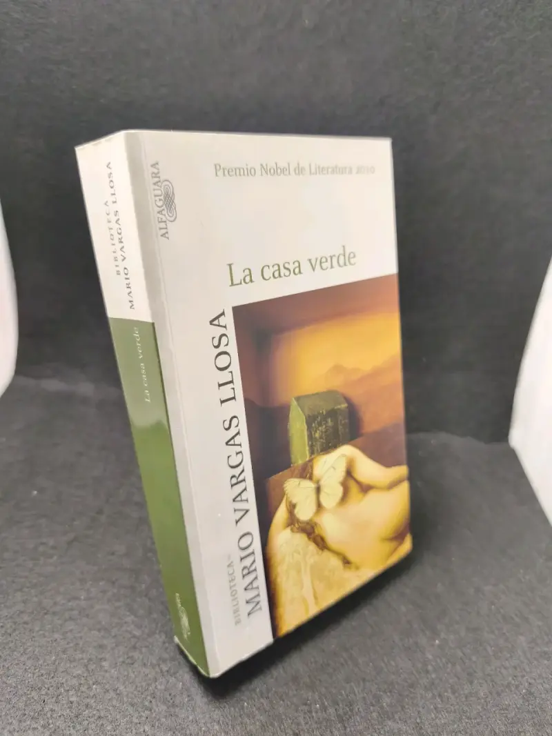 Libro 'La Casa Verde' de Mario Vargas Llosa - 2