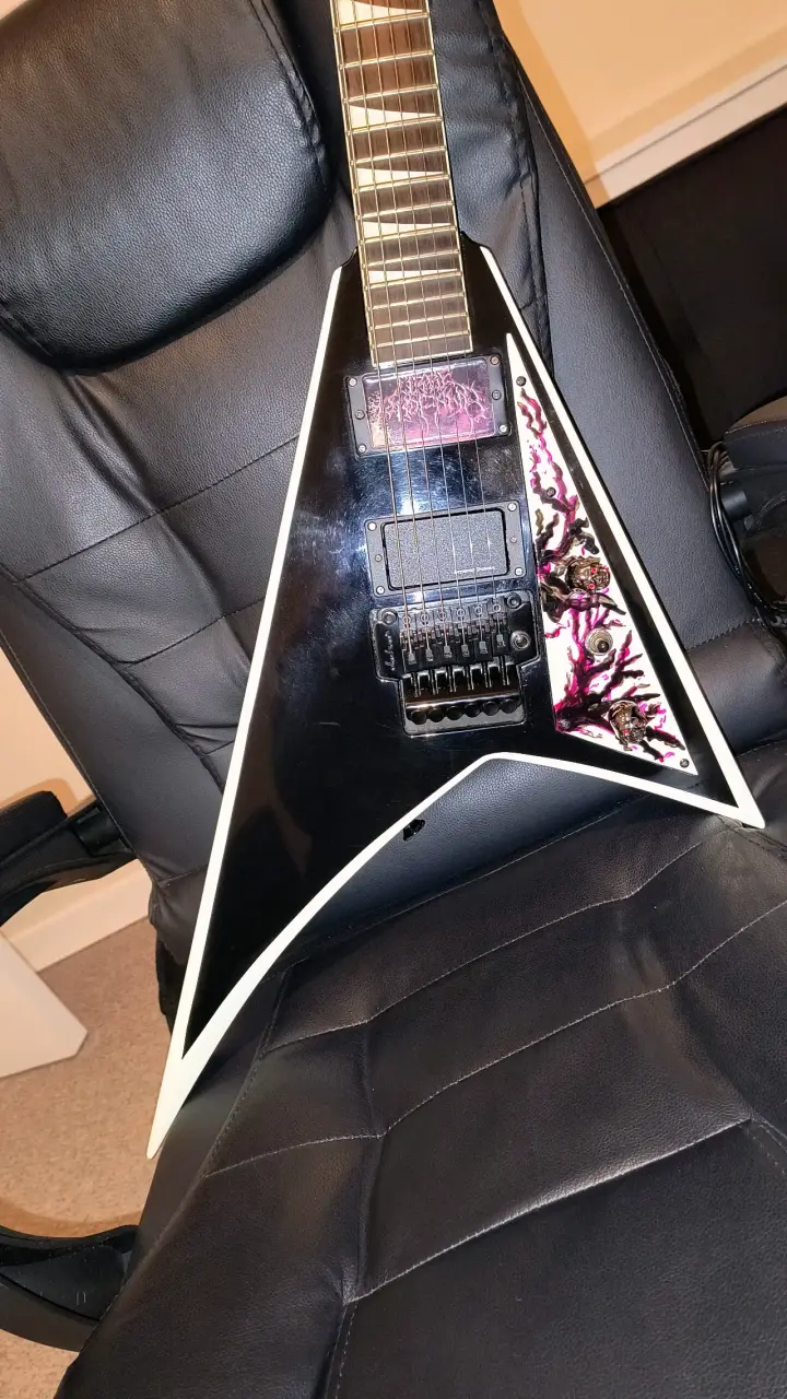 Jackson Js 32 Blackout - 2