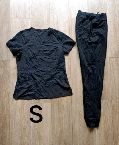 Uniformes médicos de 2da talla S. Oferta 2 x 25mil - miniatura 6