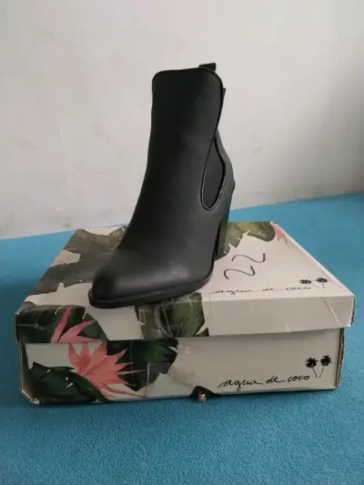 Botines negros de tacón medio para mujer - miniatura 2