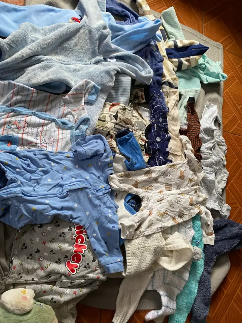 Lote de ropa para bebé variada - 2