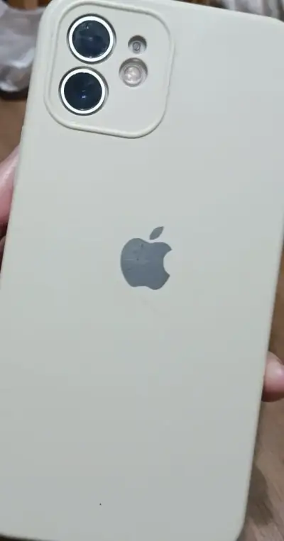 iPhone 12 76% de batería - miniatura 3