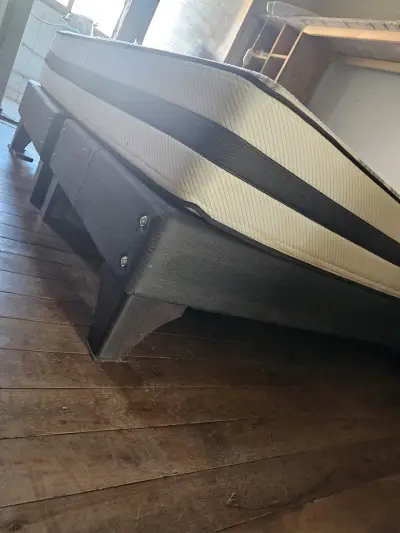 CAMA KING EXCELENTE ESTADO - miniatura 3