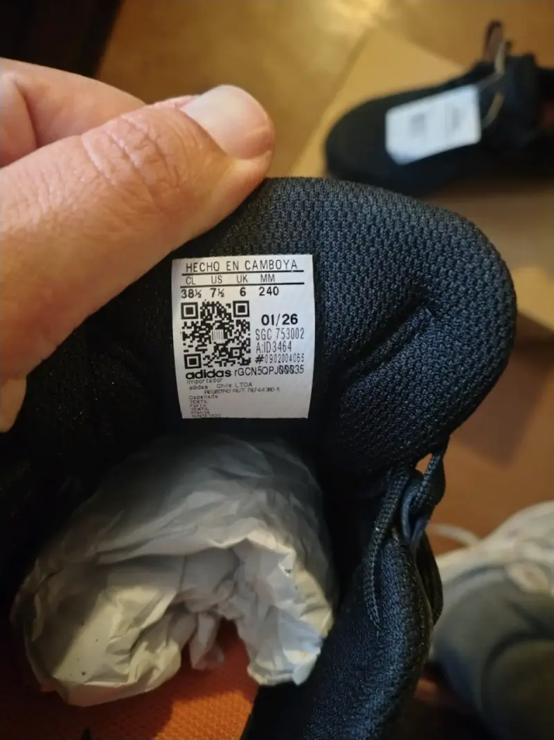 Zapatillas de senderismo negras Adidas Terrex - 2