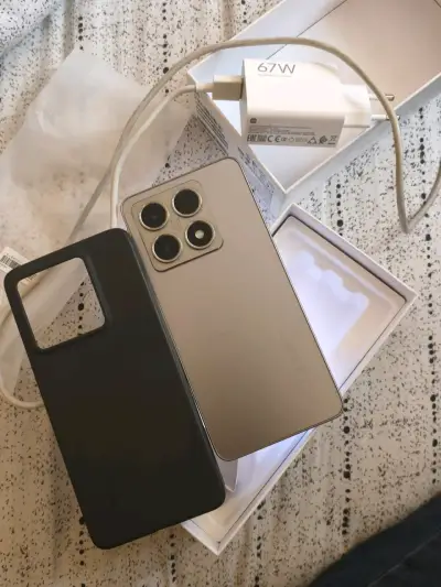 Smartphone Xiaomi con HyperOS y cargador 67W - miniatura 2