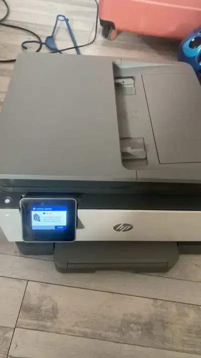 Impresora multifuncional HP con pantalla táctil - miniatura 3