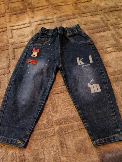 Pantalones de mezclilla para niños Minnie Mouse - miniatura 1