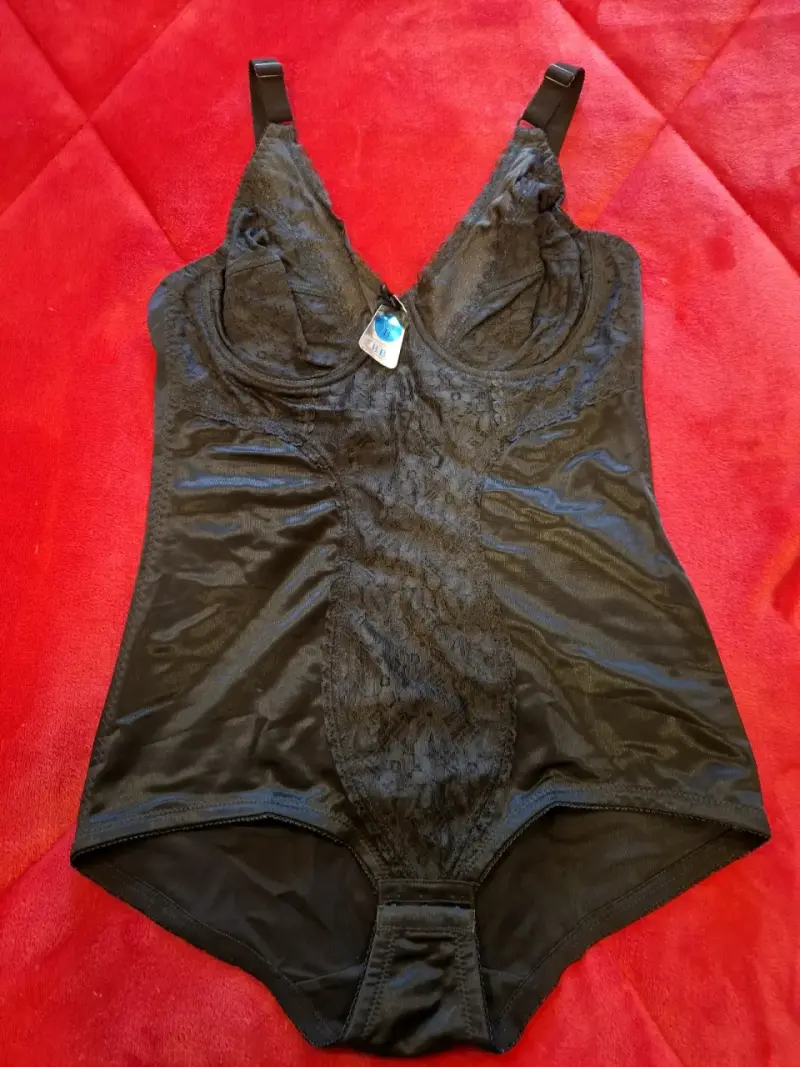 Body de encaje negro para mujer - 1