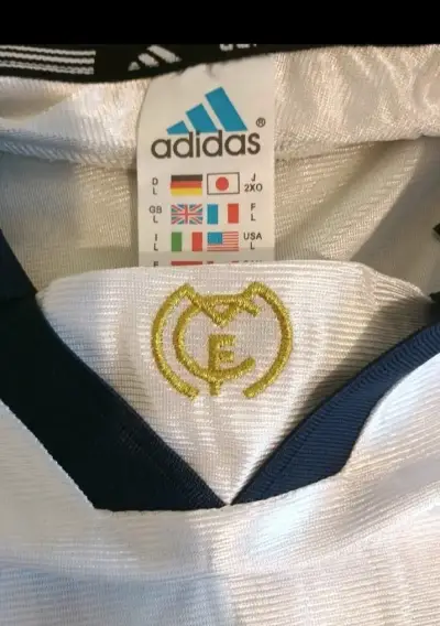Camiseta Real Madrid - miniatura 4