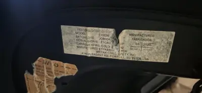 Silla de auto Britax negra con arnés ajustable - miniatura 4