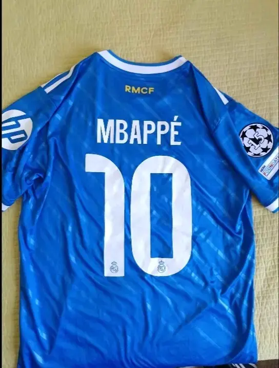 Camiseta Real Madrid - 6