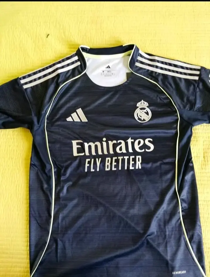 Camiseta Real Madrid - 1