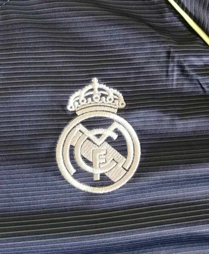 Camiseta Real Madrid - 2