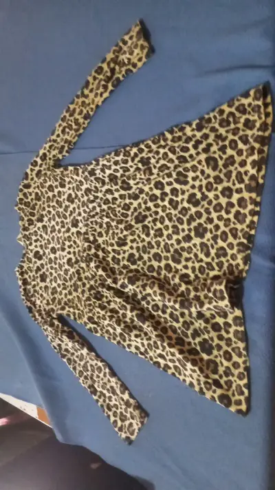 Vestido estampado animal print para mujer - miniatura 2
