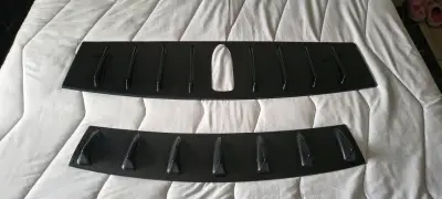 Difusor de techoy parachoque trase para auto negro - miniatura 1
