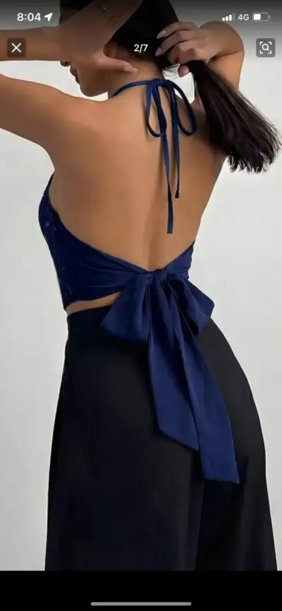 Top halter azul con lentejuelas elegante - miniatura 2