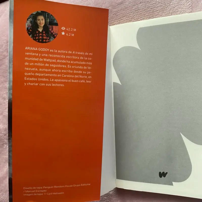 Libro 'Heist' de Ariana Godoy - 3