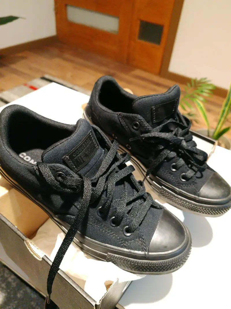 Zapatillas negras Converse Chuck Taylor All Star - 3