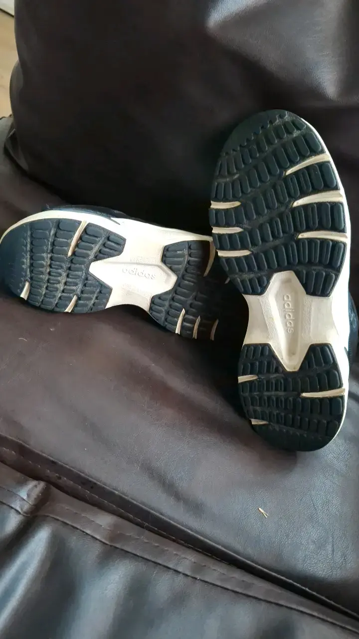 Zapatillas deportivas negras Adidas Cloudfoam - 2
