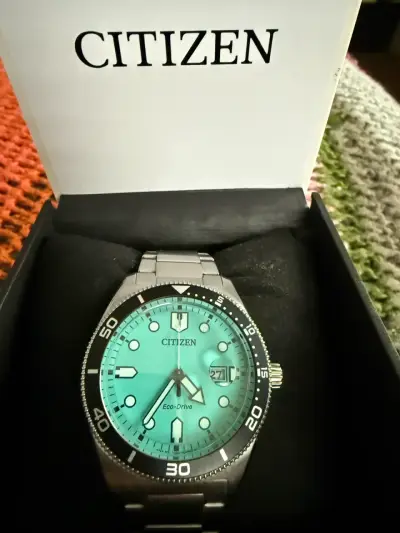 Reloj Citizen Eco-Drive con Esfera Turquesa - miniatura 1