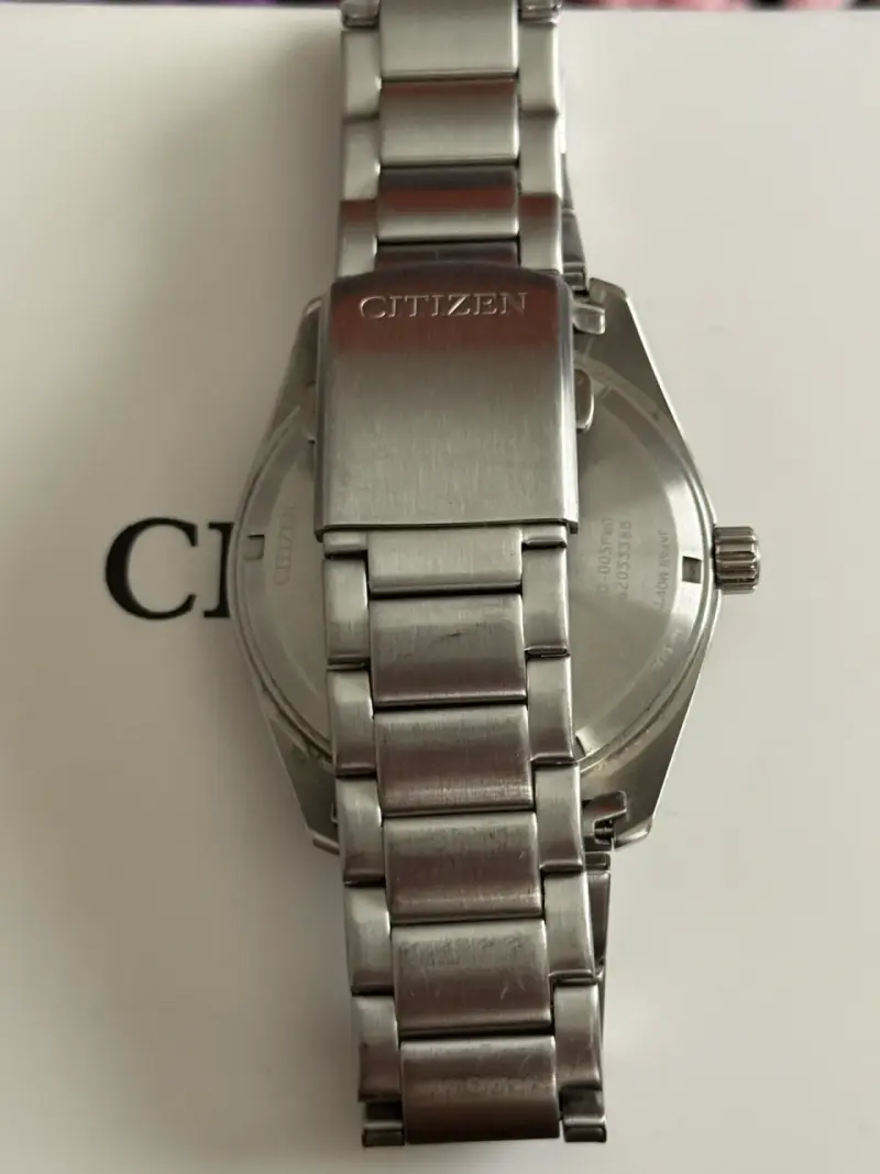 Reloj Citizen Eco-Drive con Esfera Turquesa - 4
