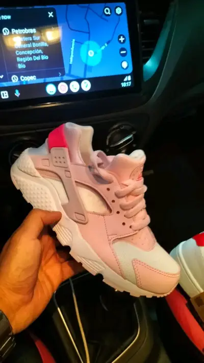 Zapatillas deportivas rosas Nike Huarache mujer - miniatura 1