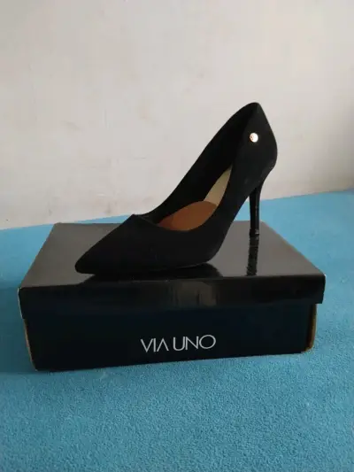 Zapatos de Tacón Negro Via Uno Elegantes - miniatura 1