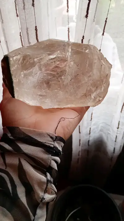 Cristal de cuarzo grande para decoración - miniatura 1