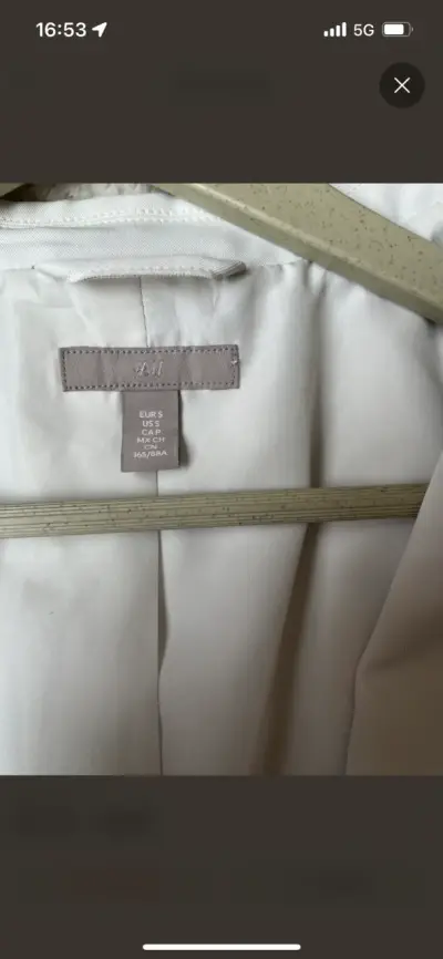 Blazer blanco elegante para mujer - miniatura 4