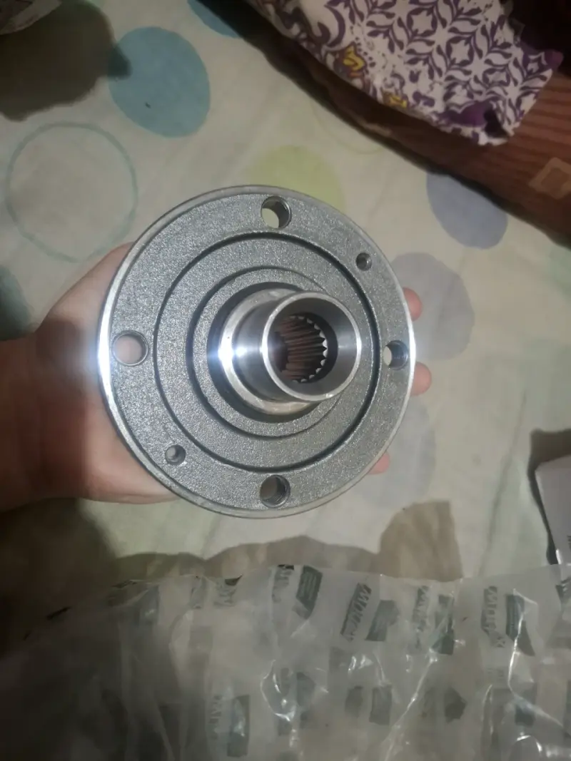 Maza de rueda Celysso P301 para auto - 2