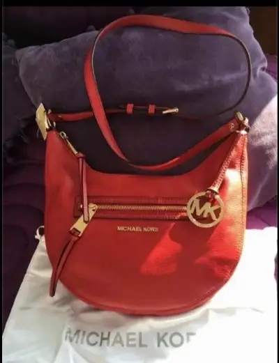 Cartera Michael Kors roja de cuero - miniatura 1