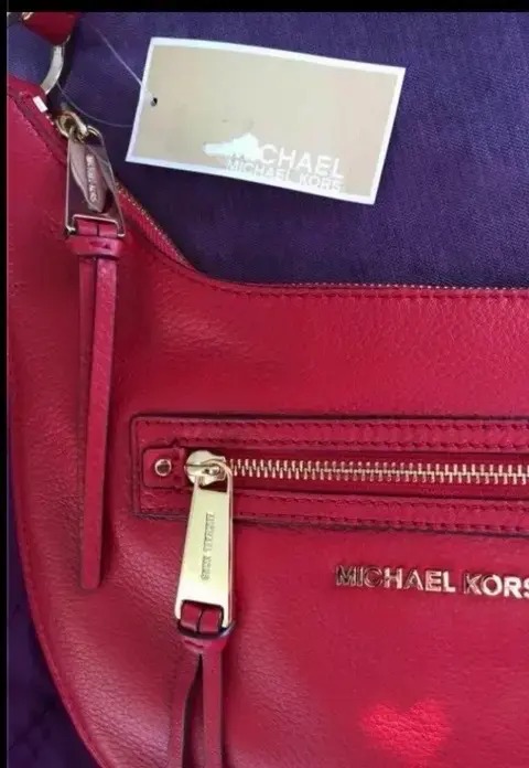 Cartera Michael Kors roja de cuero - 4