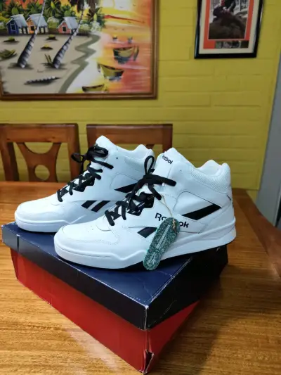 Zapatillas deportivas blancas Reebok BB4500 - miniatura 1