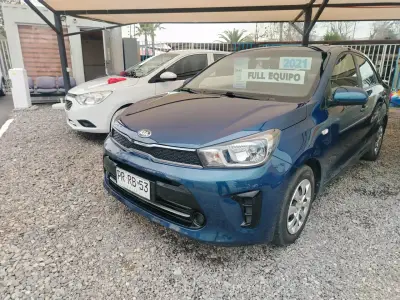 Auto Kia Soluto 2021 - miniatura 1