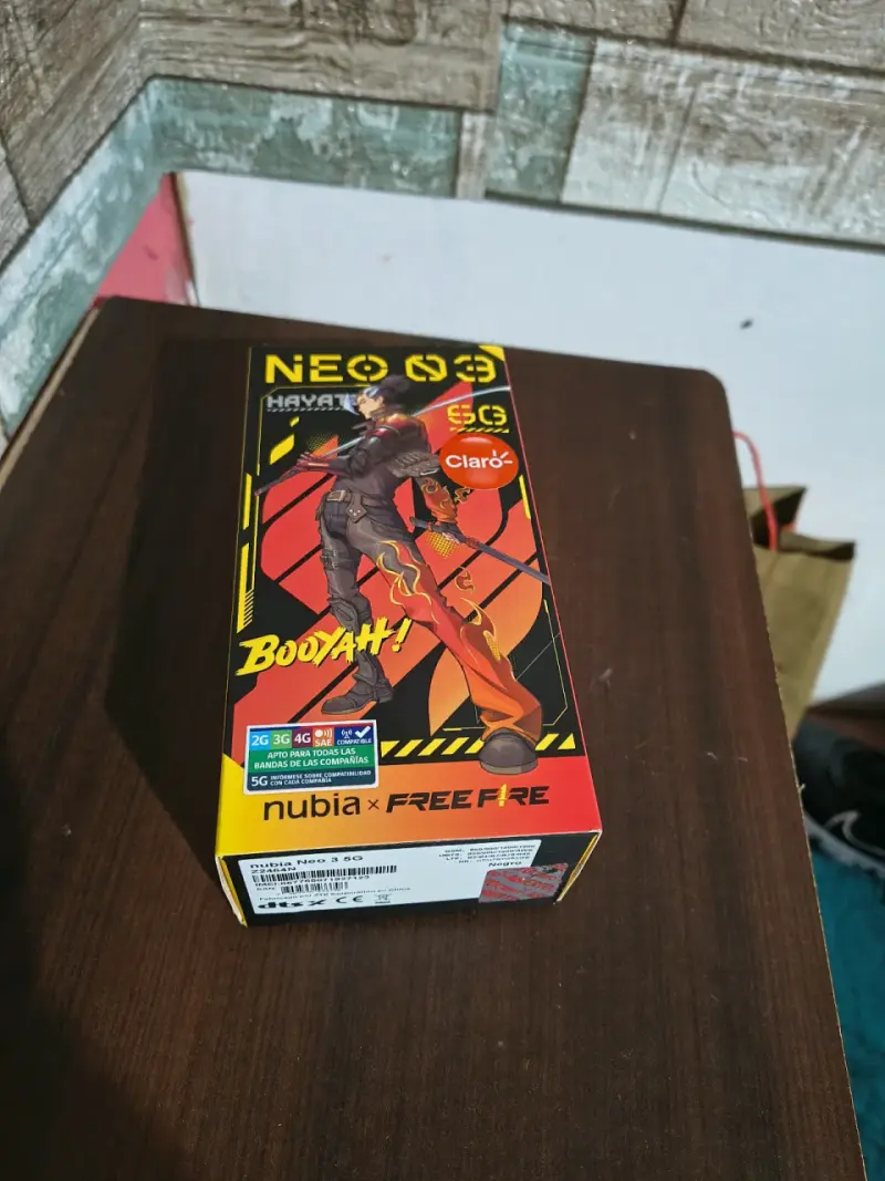 Smartphone Nubia Neo 5G con Controlador de Juego - 2