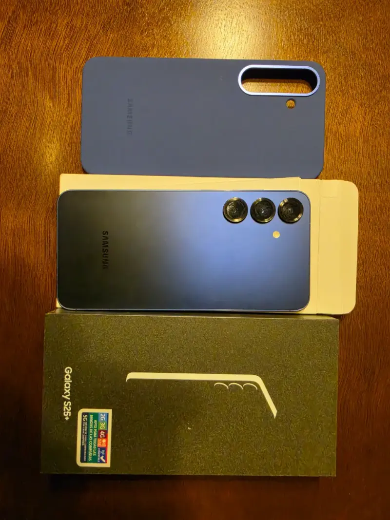 Samsung Galaxy S25+ en excelente estado - 6