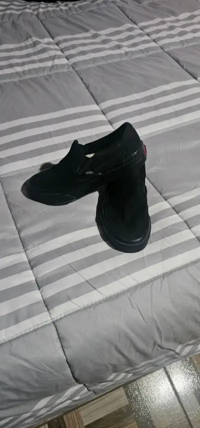 Zapatillas negras Vans clásicas unisex - miniatura 2