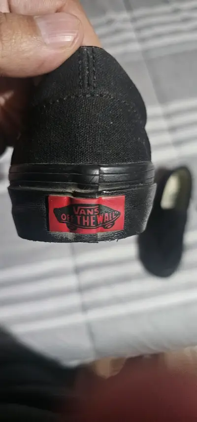 Zapatillas negras Vans clásicas unisex - miniatura 3