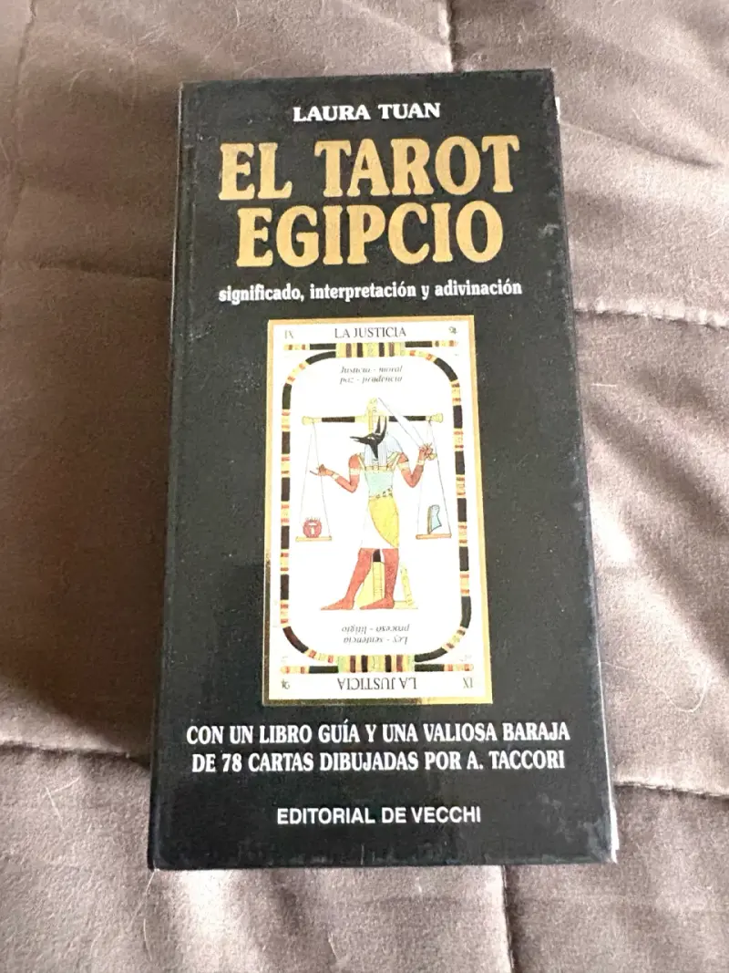 El Tarot Egipcio de Laura Tuan