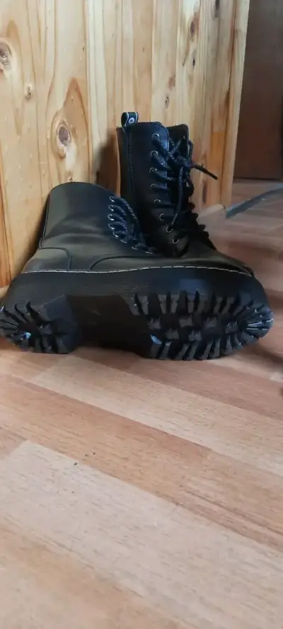 Botines negros - miniatura 3