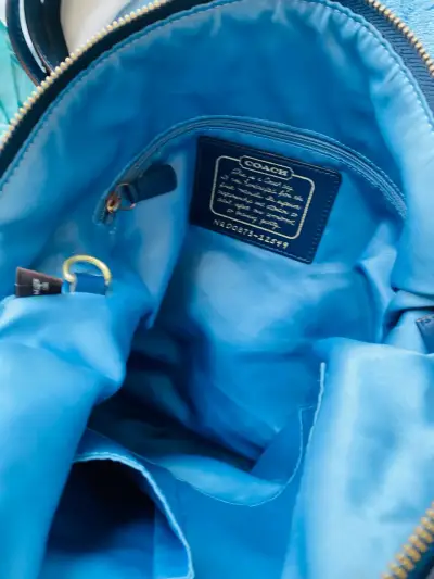 Bolso Coach de tela azul con detalles en cuero - miniatura 3
