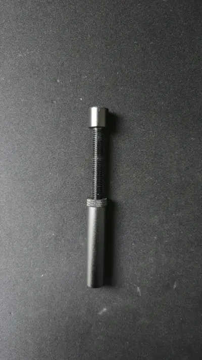 Soporte ajustable para tarjeta gráfica - miniatura 1