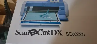 Plotter de Corte Brother ScanNCut DX SDX225 - miniatura 1