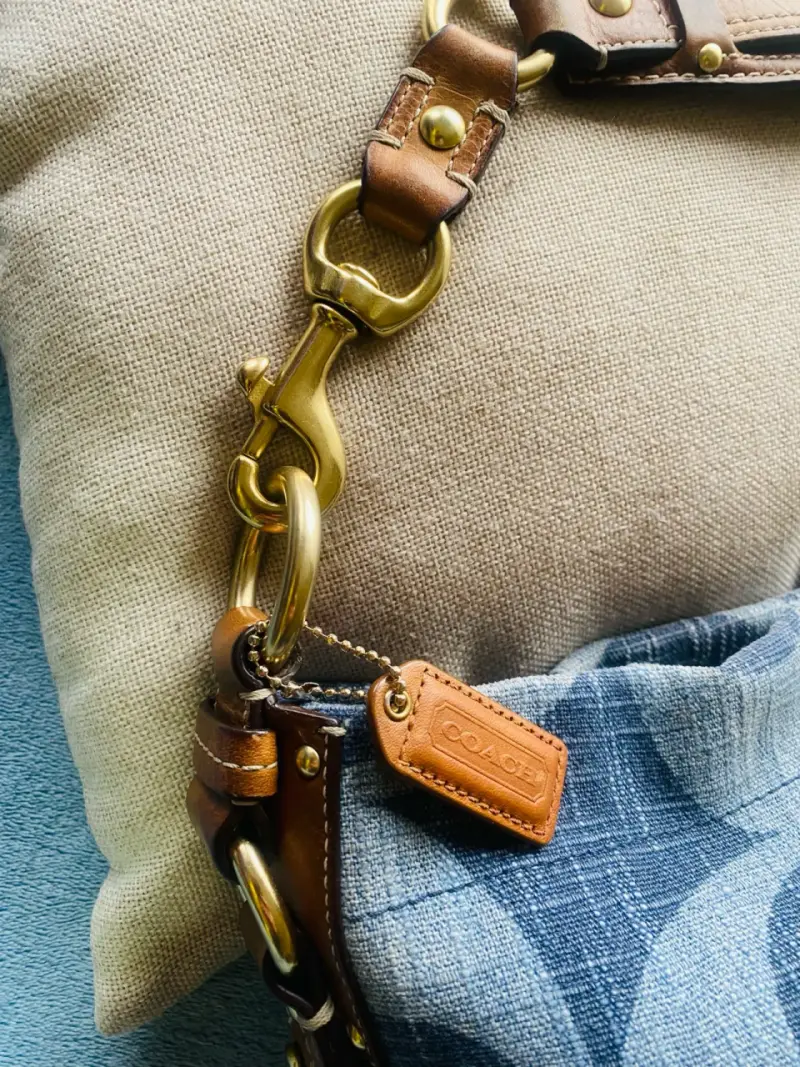 Bolso de hombro Coach de lona y cuero - 2